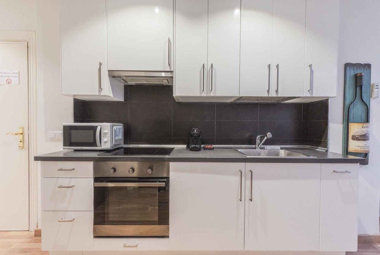 דירות Modern Gem In Heart Of Malaga, Near Sights Rems מראה חיצוני תמונה